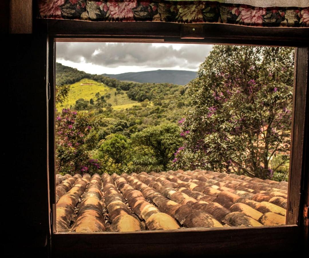 Suites Canela De Ema - Ibitipoca Conceição da Ibitipoca エクステリア 写真